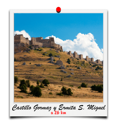 Castillo de Gormaz y Ermita de San Miguel. A 26 kilómetros.